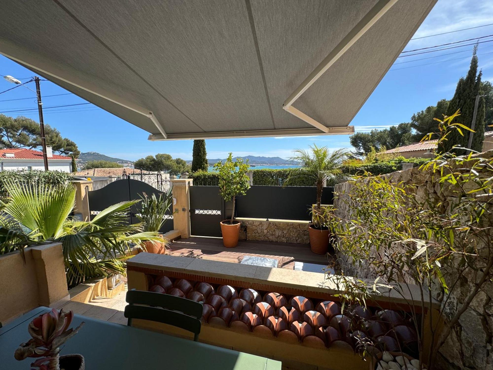 Confortable T2 Vue Mer Avec Terrasse Amenagee Et Parking Prive, Plage Et Port A Pied Sanary-sur-Mer Eksteriør bilde