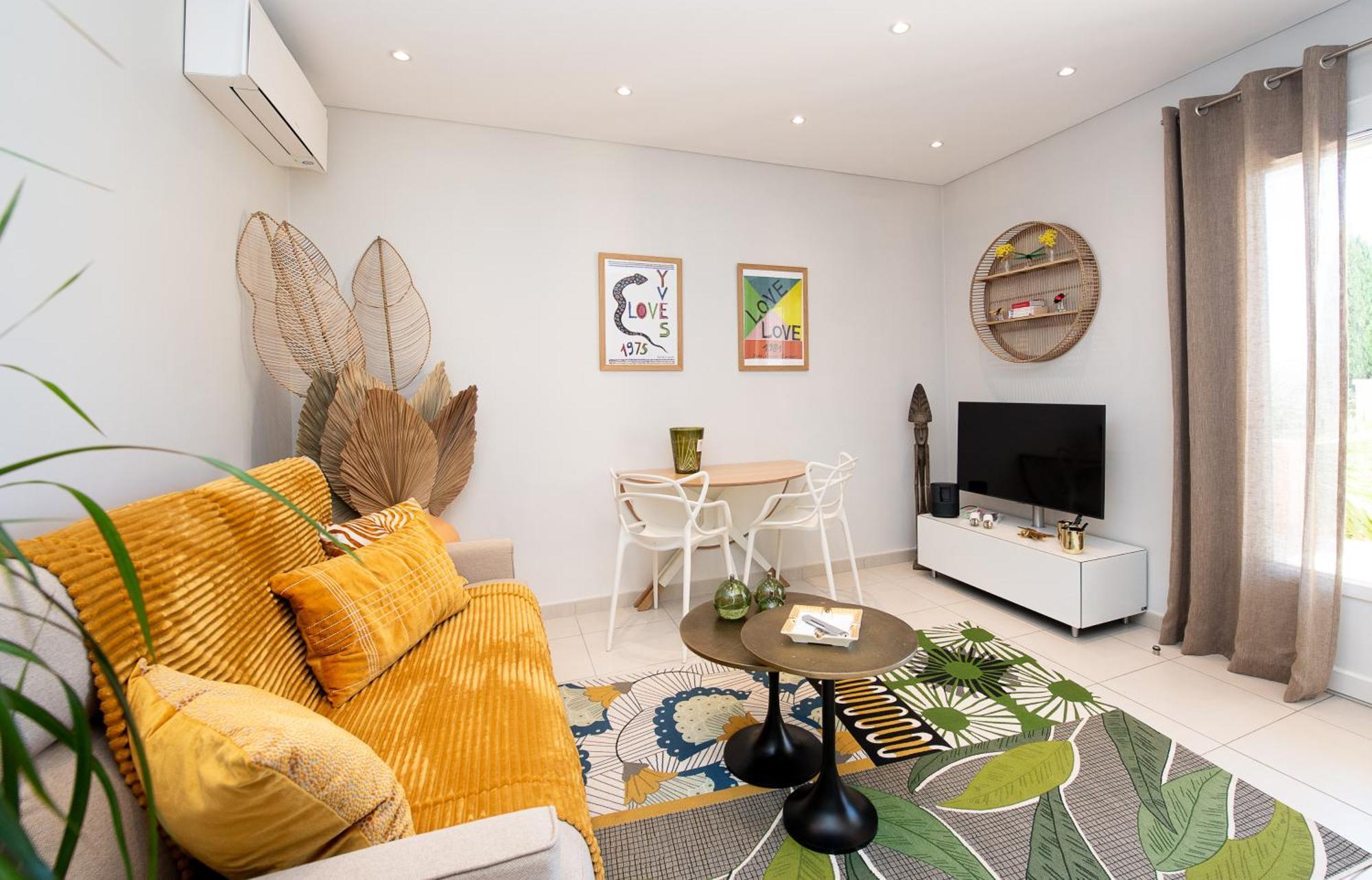 Confortable T2 Vue Mer Avec Terrasse Amenagee Et Parking Prive, Plage Et Port A Pied Sanary-sur-Mer Eksteriør bilde